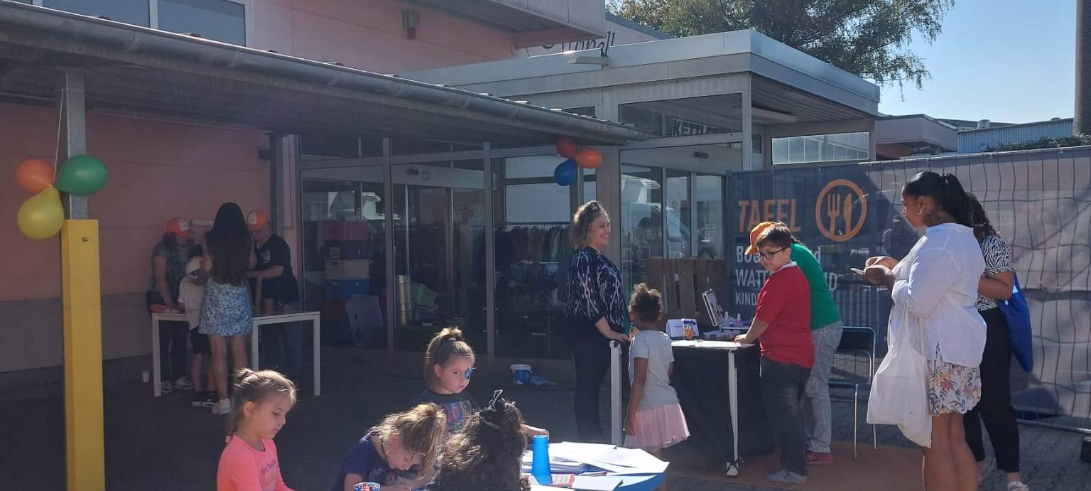 2.000 Euro für die Bochumer Tafel am Weltkindertag