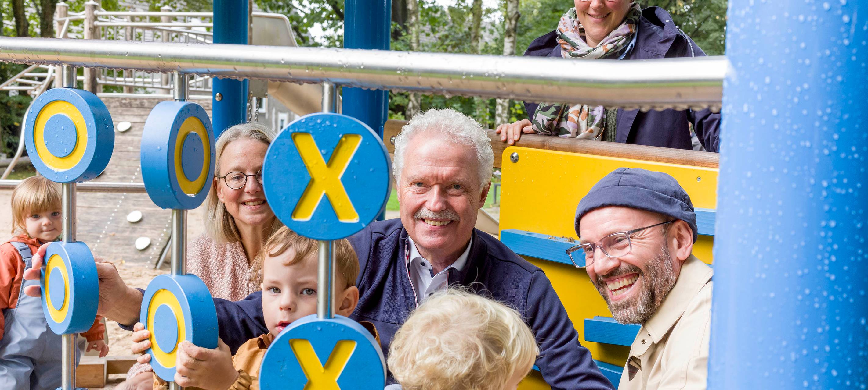 Bochum: Inklusives Spielgerät auf Spielplatz in Grumme