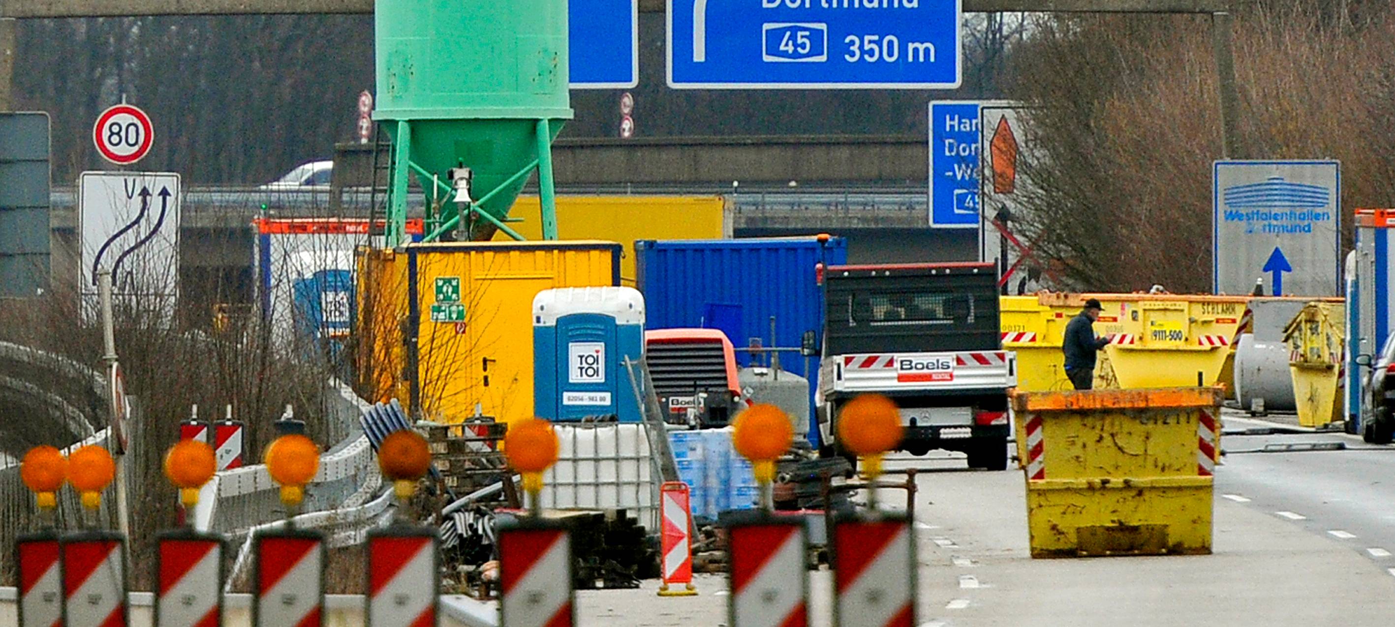 Verbindungsfahrbahn auf A448 nach Bochum gesperrt