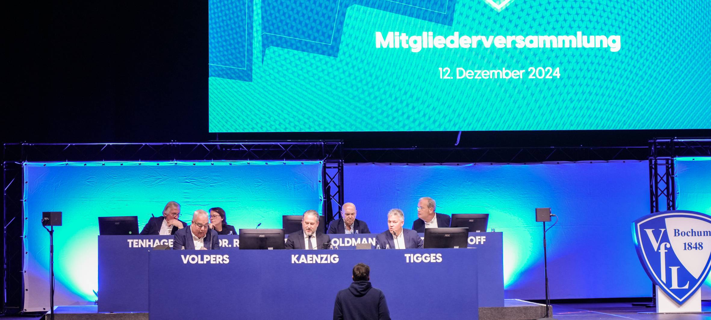 Im RuhrCongress Bochum fand am Abend des 12. Dezember 2024 die Mitgliederversammlung des VfL Bochum statt.