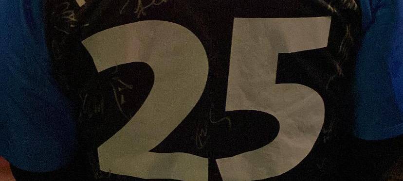 Über 7300 Euro für den guten Zweck: Unsere Lichtblicke-Trikotauktion