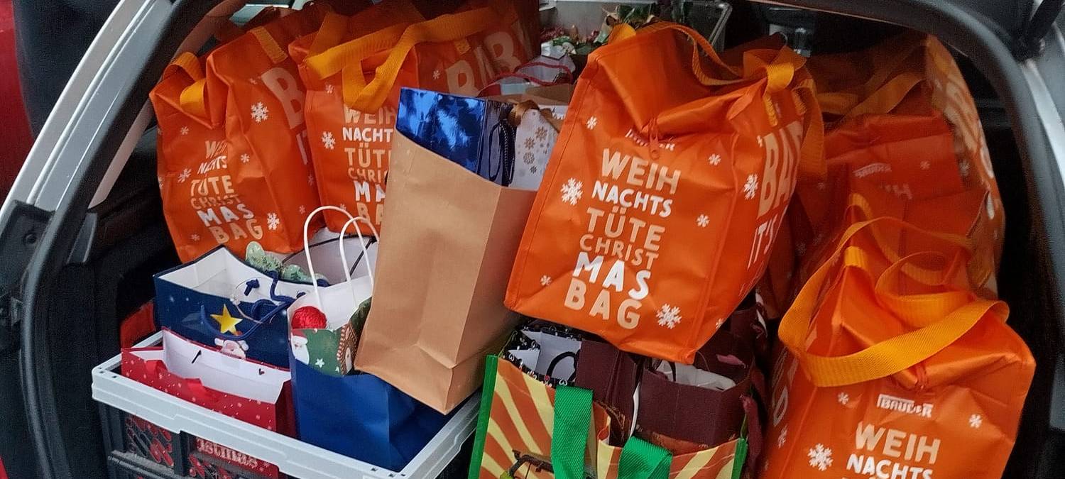 Weihnachtstüten für Lkw-Fahrer