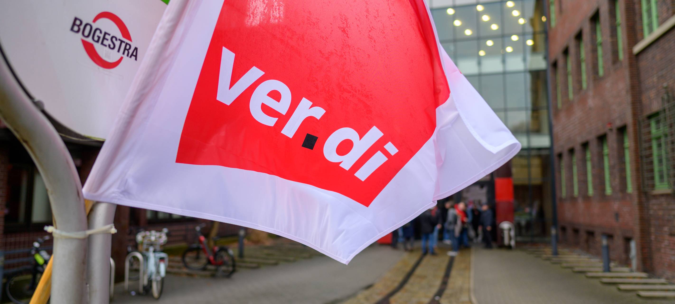 Bochum: Warnstreiks im öffentlichen Dienst