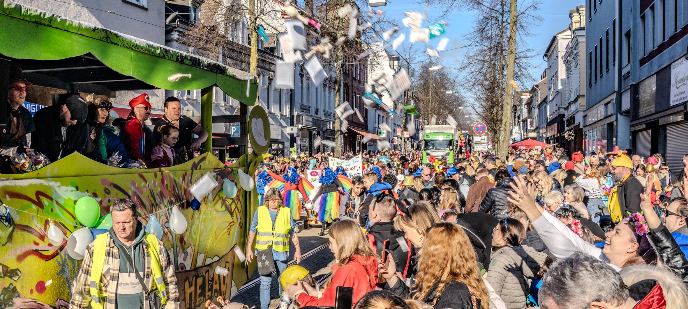 Weniger Besucher bei Rosenmontagsumzügen in Bochum