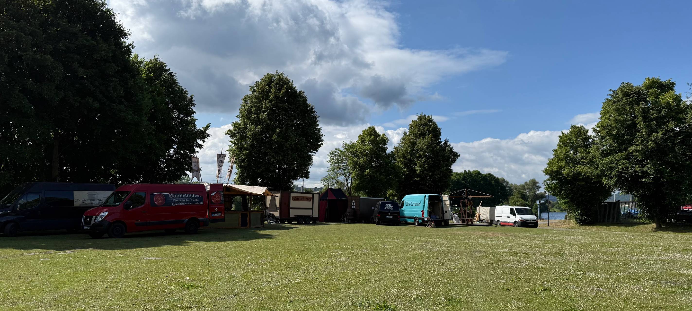 Wikingerschiffe und Mittelaltermarkt am Kemnader See in Bochum