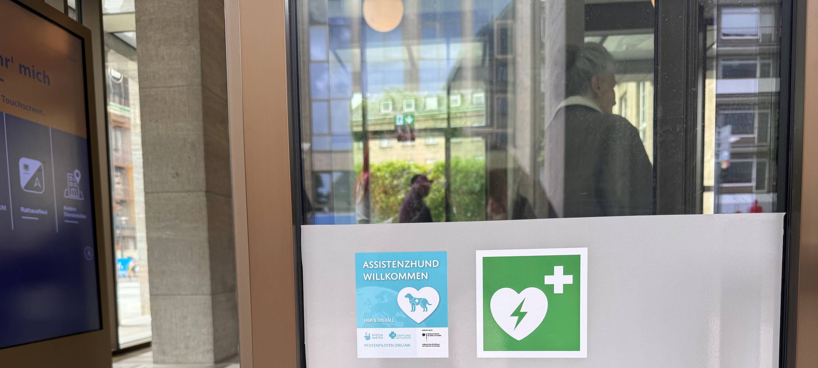 Assistenzhunde in öffentlichen Einrichtungen in Bochum