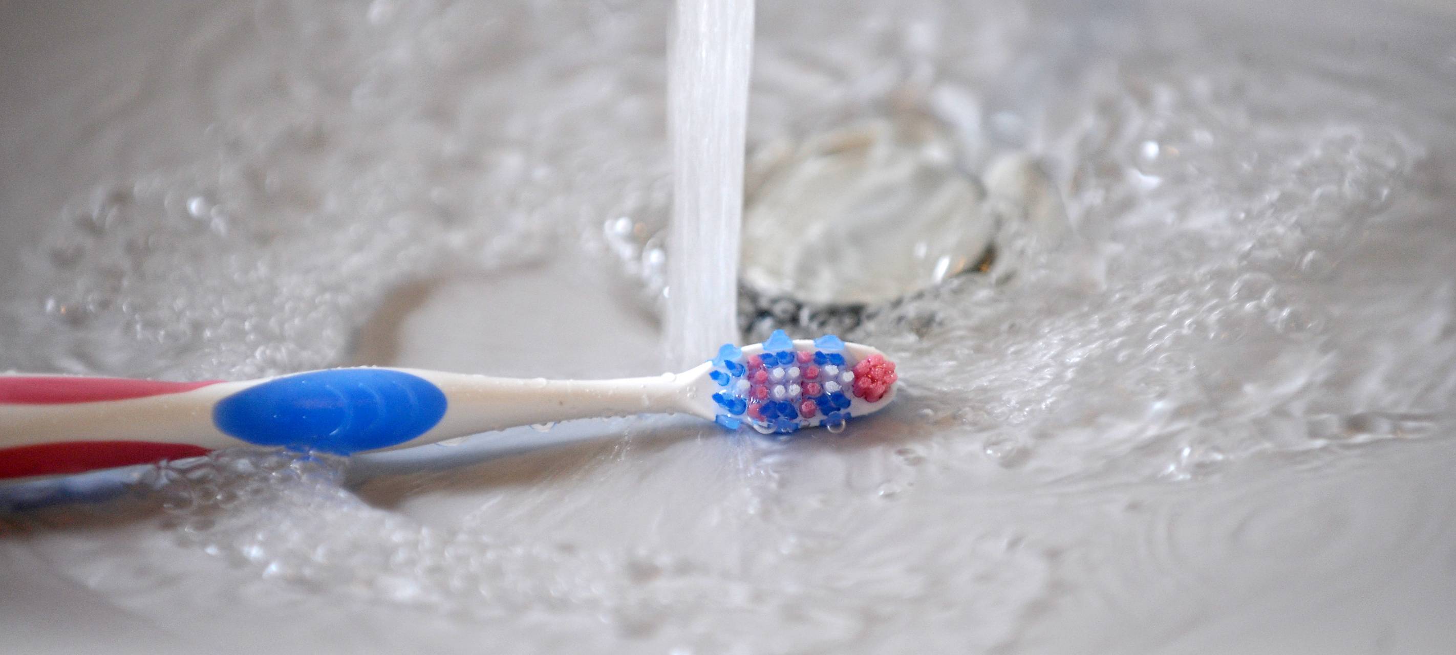 Zähneputzen am Morgen: Tipps vom Zahnarzt aus Bochum