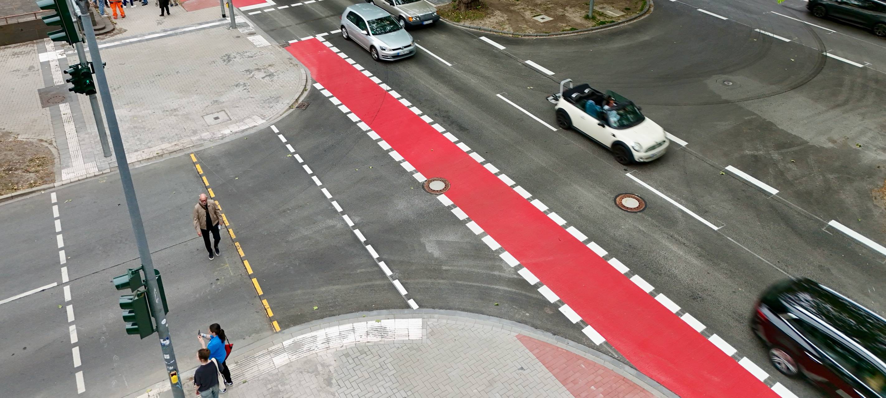 Bauabschnitt auf der Königsallee in Bochum fertiggestellt