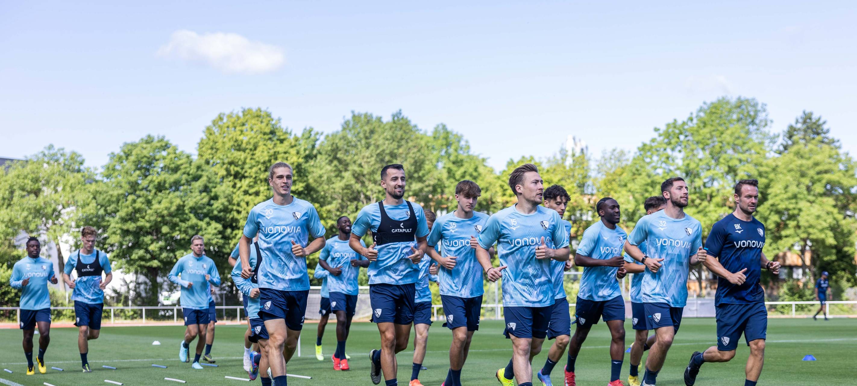 Entspannter Sonnenschein und knapp 300 Fans: Trainingsauftakt beim VfL Bochum