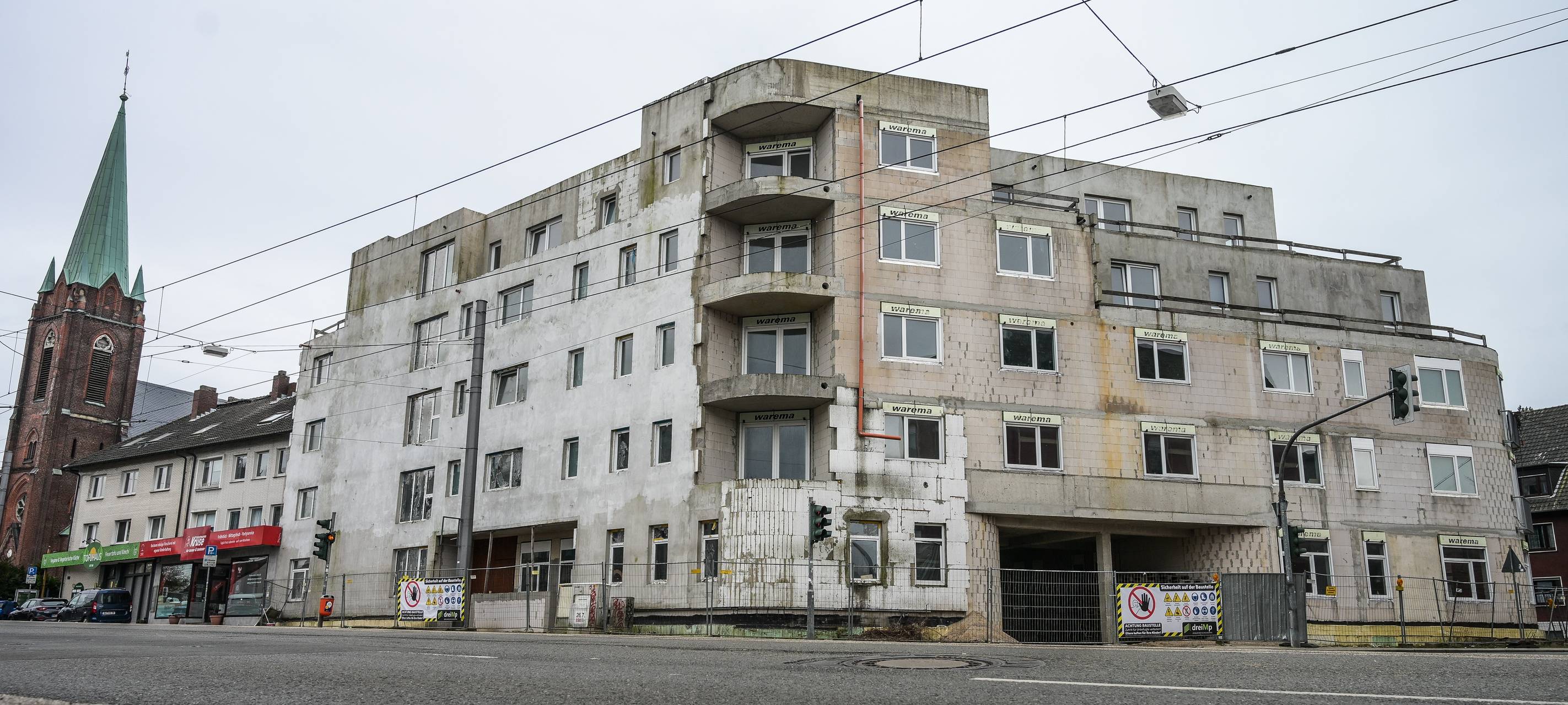 Bauruine in Altenbochum: Stillstand beim Seniorenheim sorgt weiter für Ärger