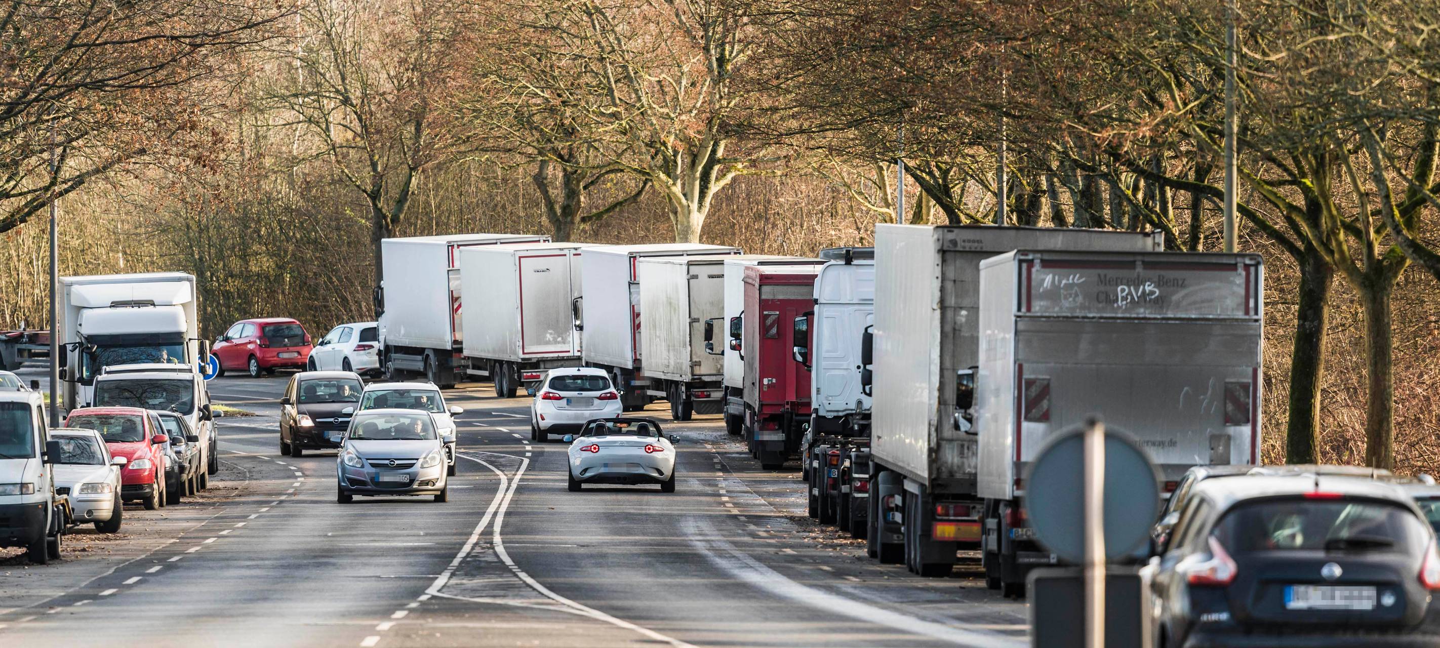 Bochumer Speditionen nutzen Lockerung am Sonntag nicht
