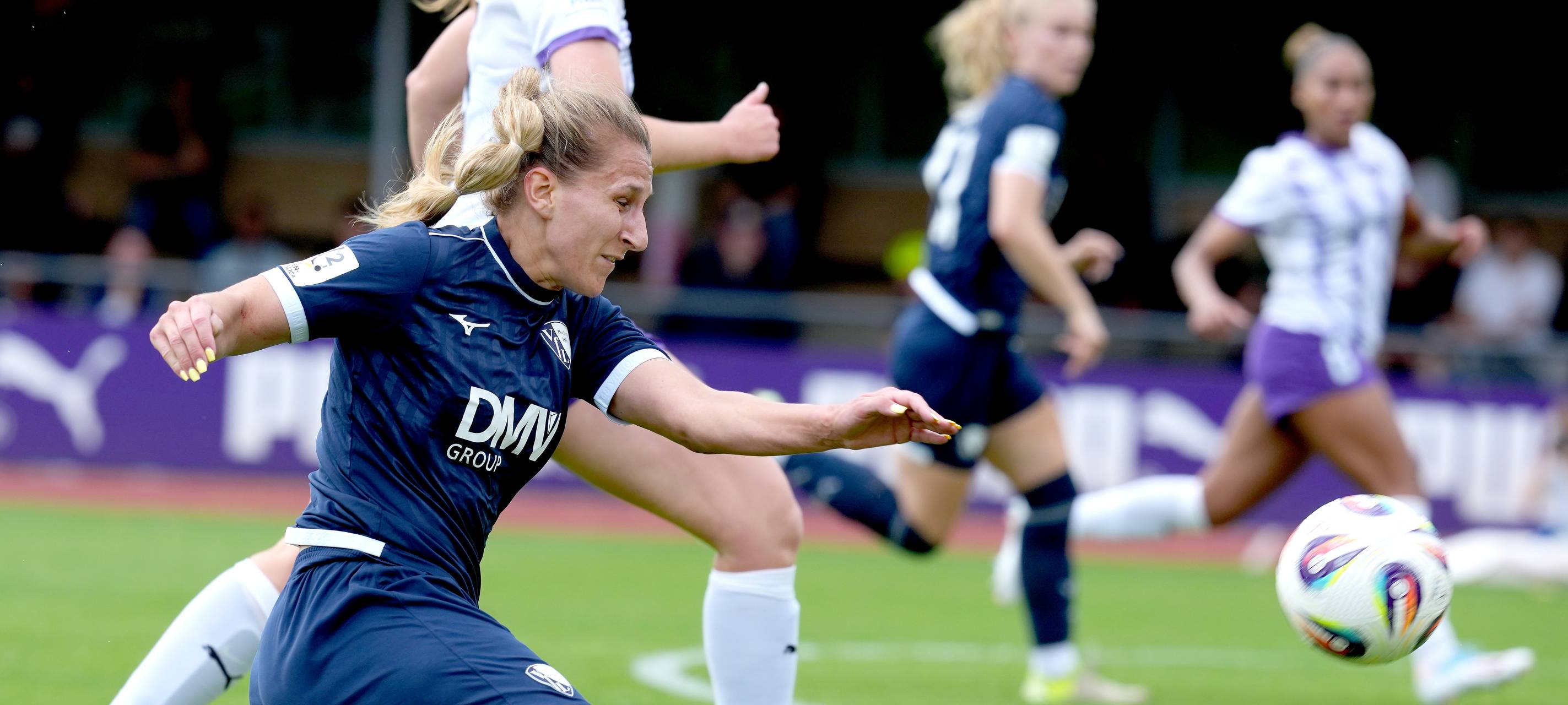 VfL Bochum Frauen mit Kantersieg und Tabellenführung