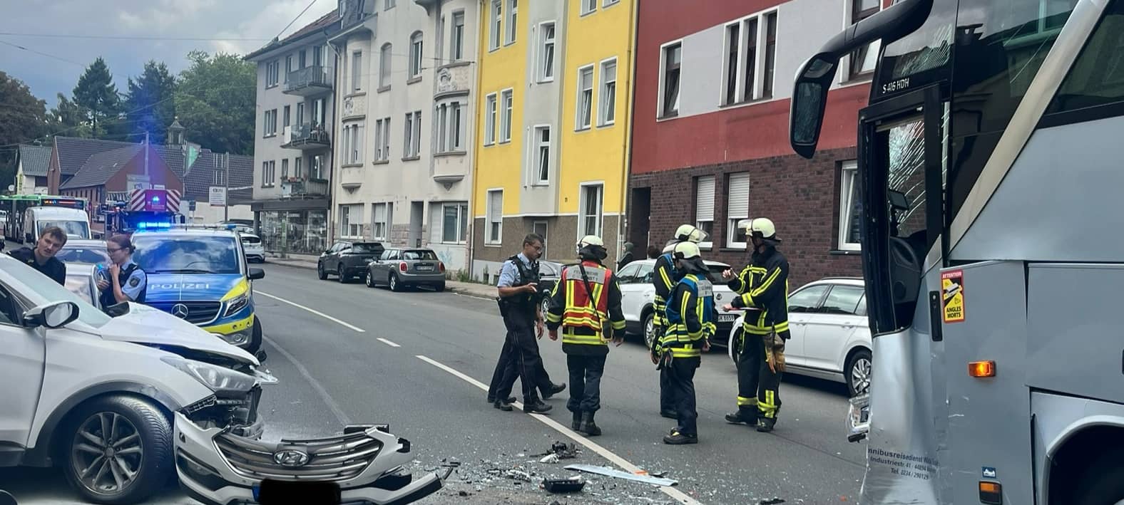 Frontalcrash in Bochum-Westenfeld