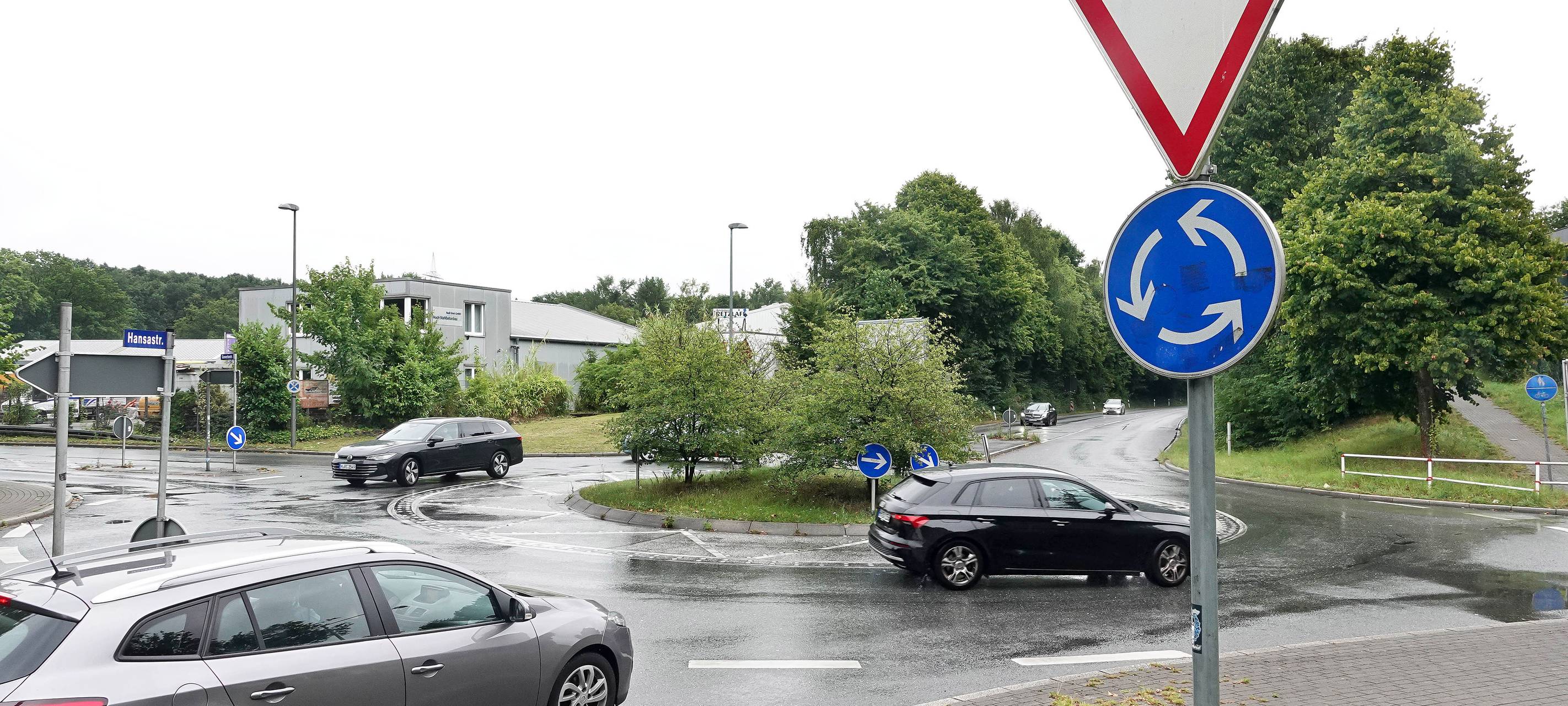 Verzögerung: Umbau des Kreisverkehrs auf der Hansastraße in Bochum