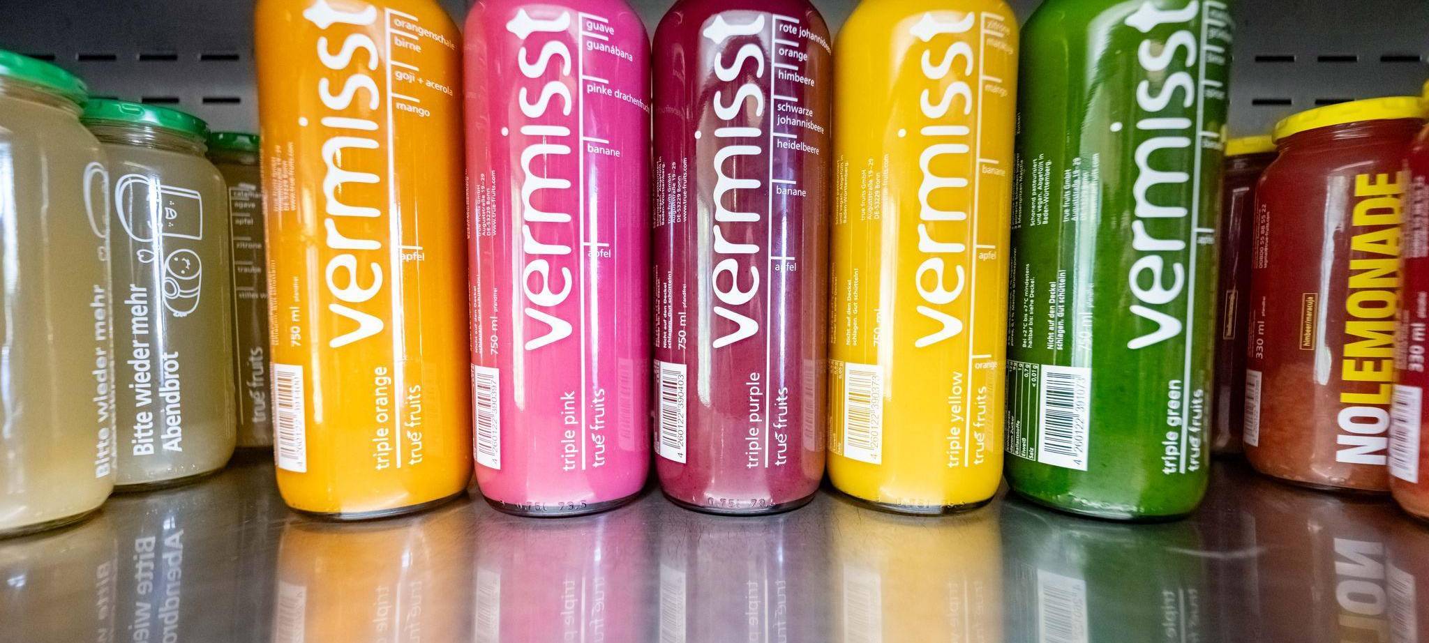 Vermisstensuche auf Smoothie-Flaschen