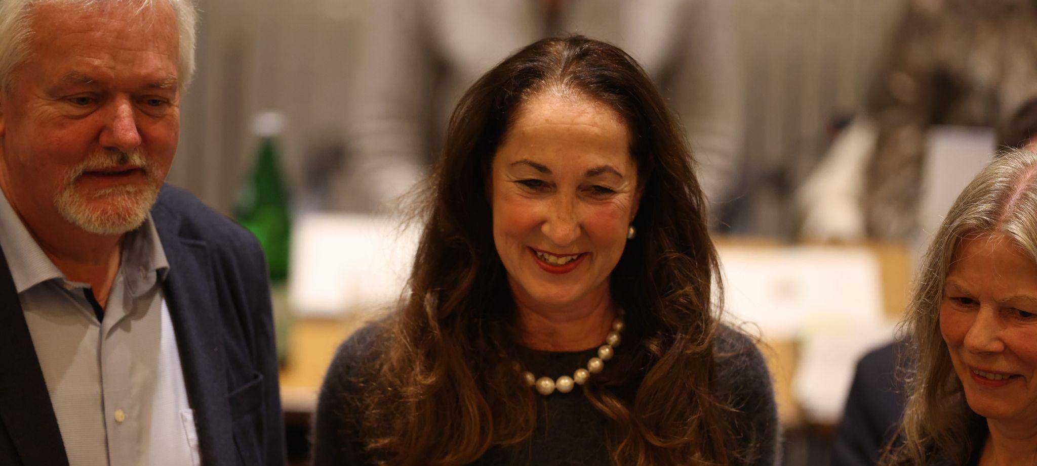 Nach Messerangriff: Bürgermeisterin von Herdecke startet