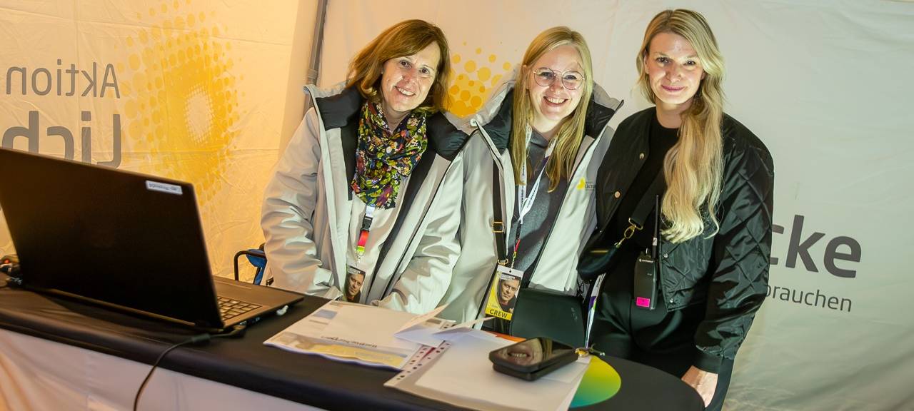 Lichtblicke Weihnachtskonzert: Über 165.000 Euro für den guten Zweck! - Michael Patrick Kelly hautnah