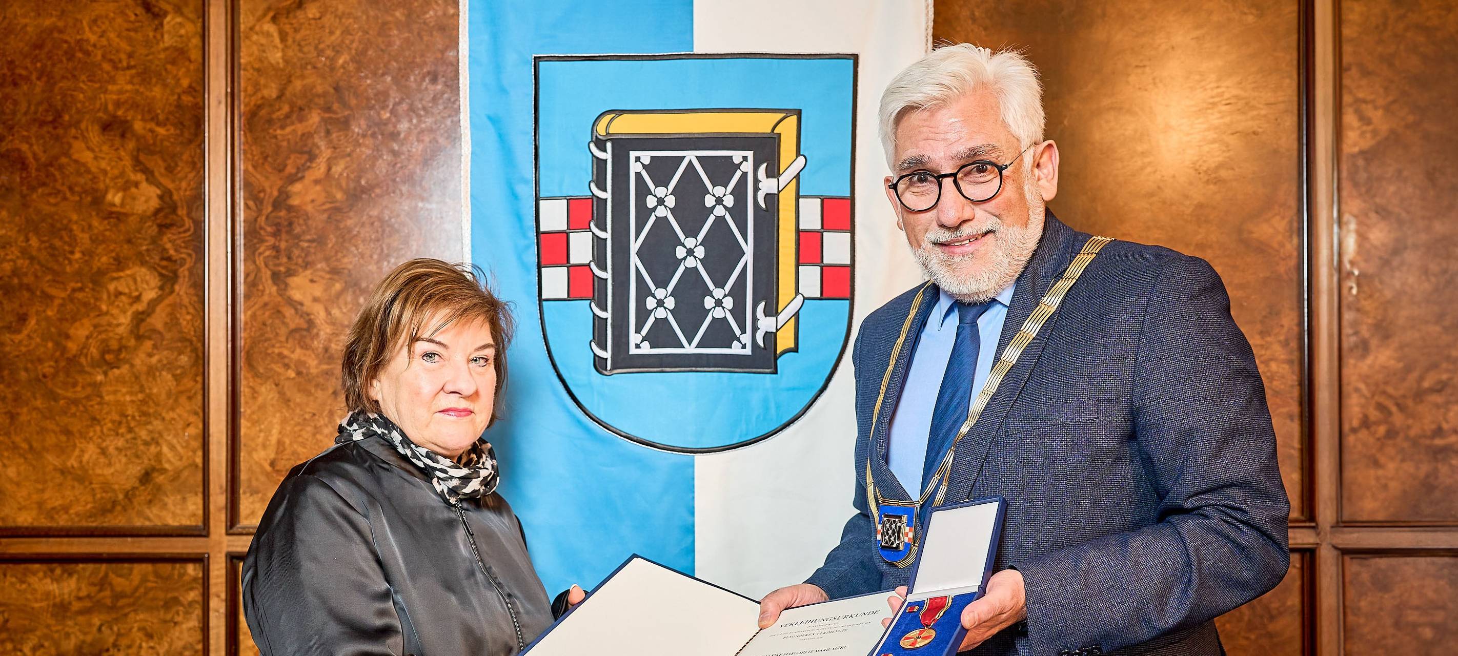 Bochum: Ulrike Mähl erhält Bundesverdienstmedaille