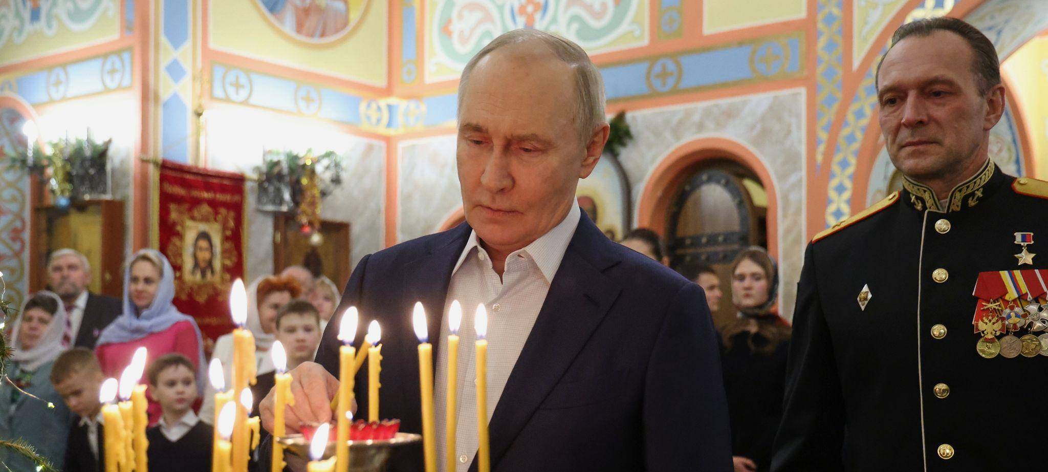 Putin beim orthodoxen Weihnachtsgottesdienst