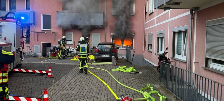 Brand in Pizzeria an der Wittener Straße – Anwohner evakuiert