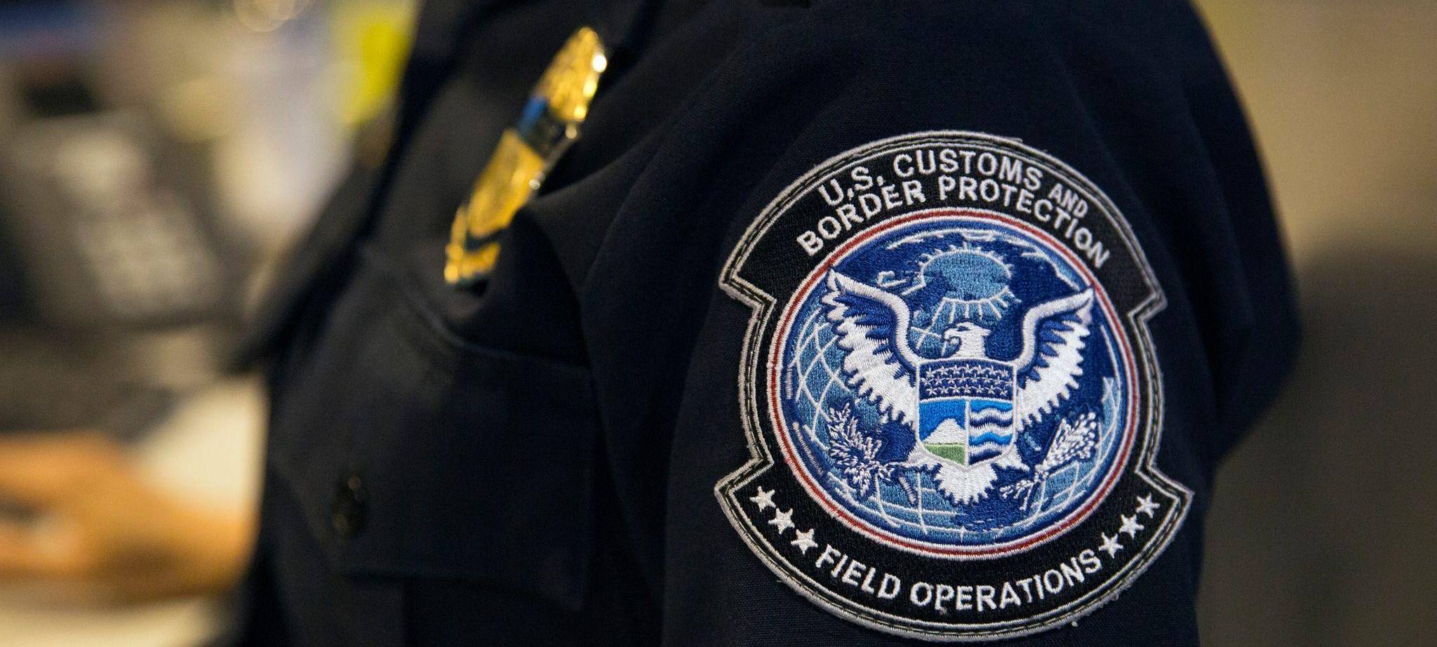 Beamter der US Customs and Border Protection (CBP)