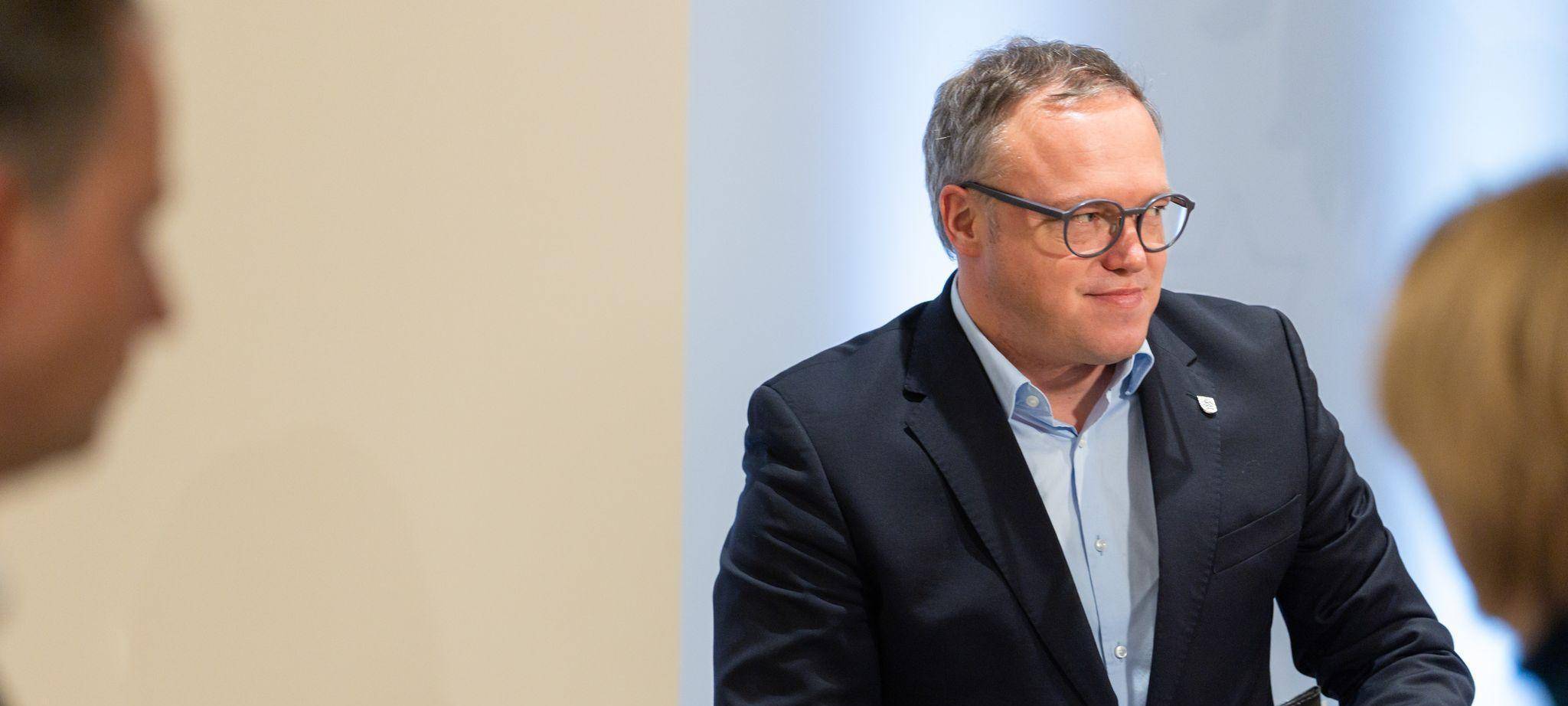 Thüringer Ministerpräsident Voigt soll Doktortitel verlieren