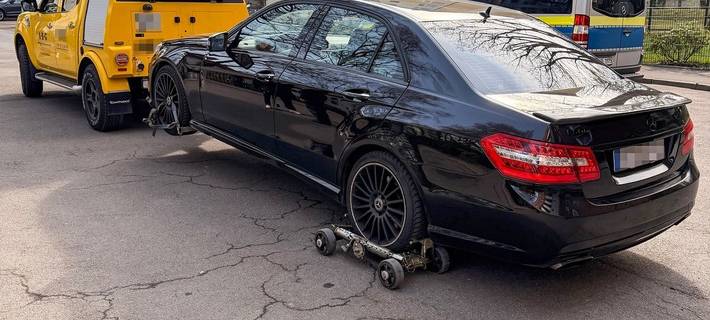 So laut wie ein Düsenjäger: Die Beamten stellten diesen Boliden sicher.