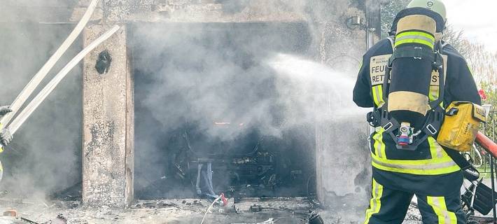 Garagenbrand in Bochum Stiepel