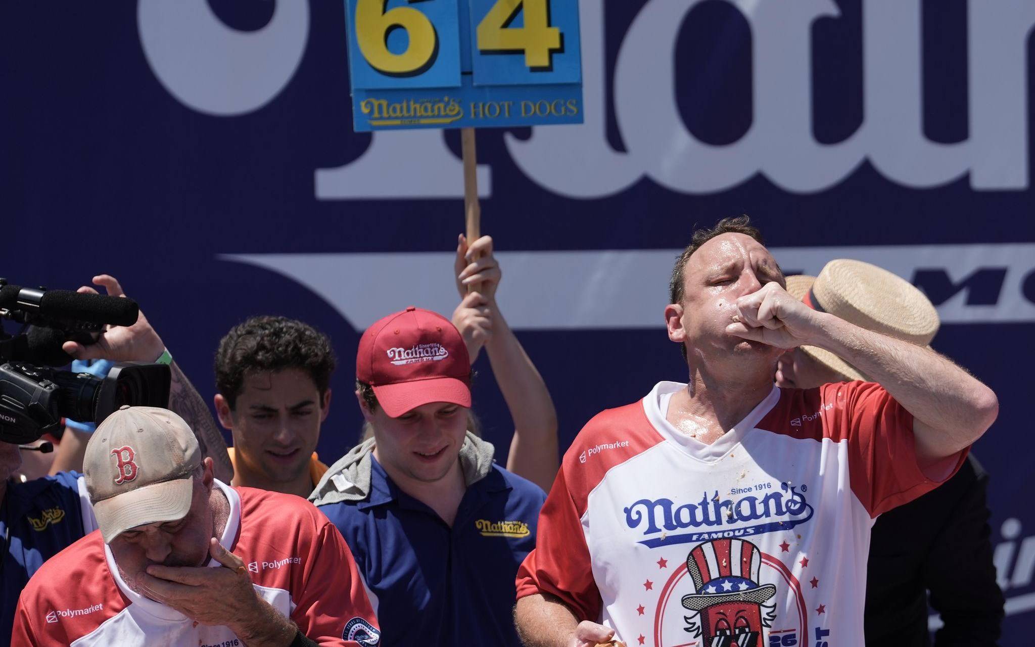 Hot-Dog-Wettessen auf Coney Island