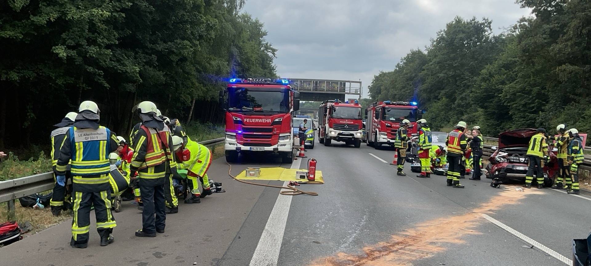 A43-Unfall: Zwei Schwerverletzte in Bochum