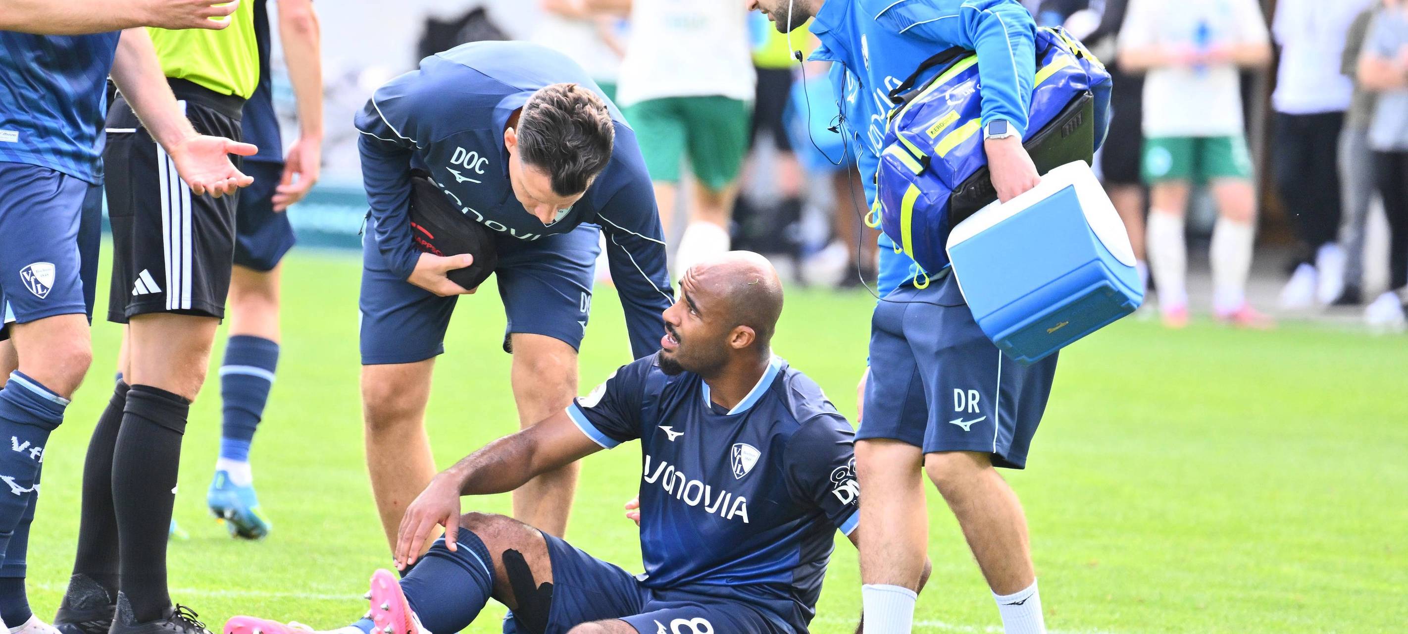VfL Bochum: Mbom fällt mehrere Monate aus