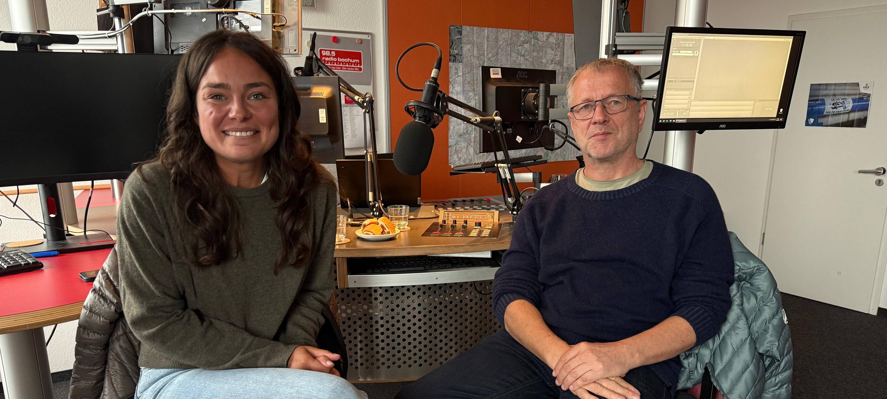 Deborah Maffia und Dr. Stefan Winter zu Gast im Radio Bochum Studio bei Morgenmacherin Kira Kosthorst
