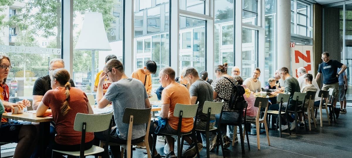 PAW-Patrol-Sticker tauschen: Große Tauschbörse im FUNKE Medien Office in Essen
