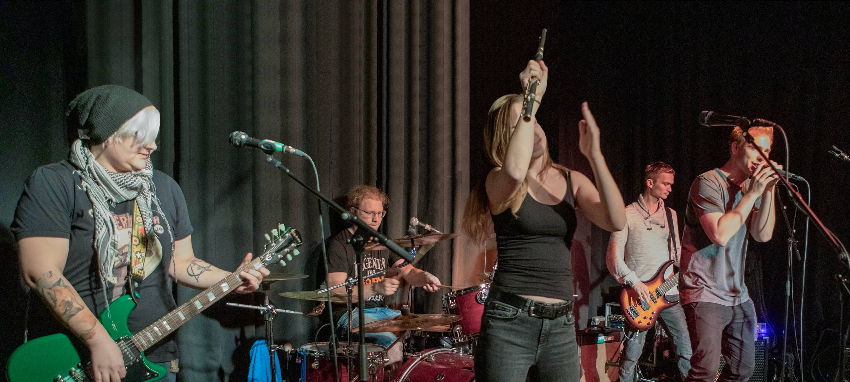 El Mobileh - mit einer Schülerband fing alles an